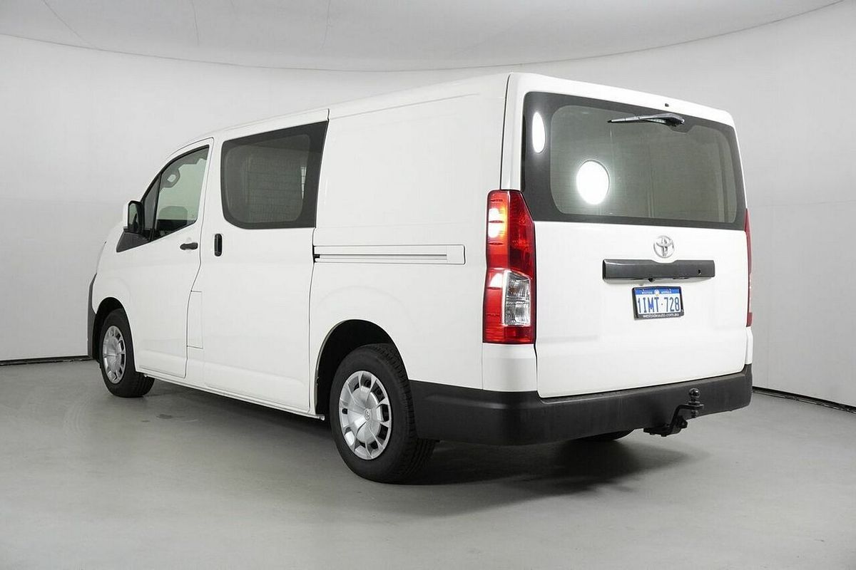 2021 Toyota HiAce LWB GDH300R