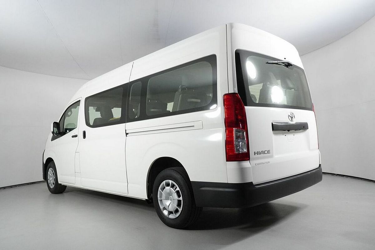 2020 Toyota HiAce Commuter (12 Seats) GDH322R