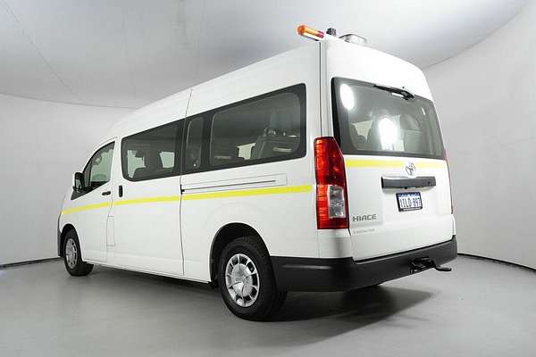 2022 Toyota HiAce Slwb Commuter (12 Seats) GDH322R