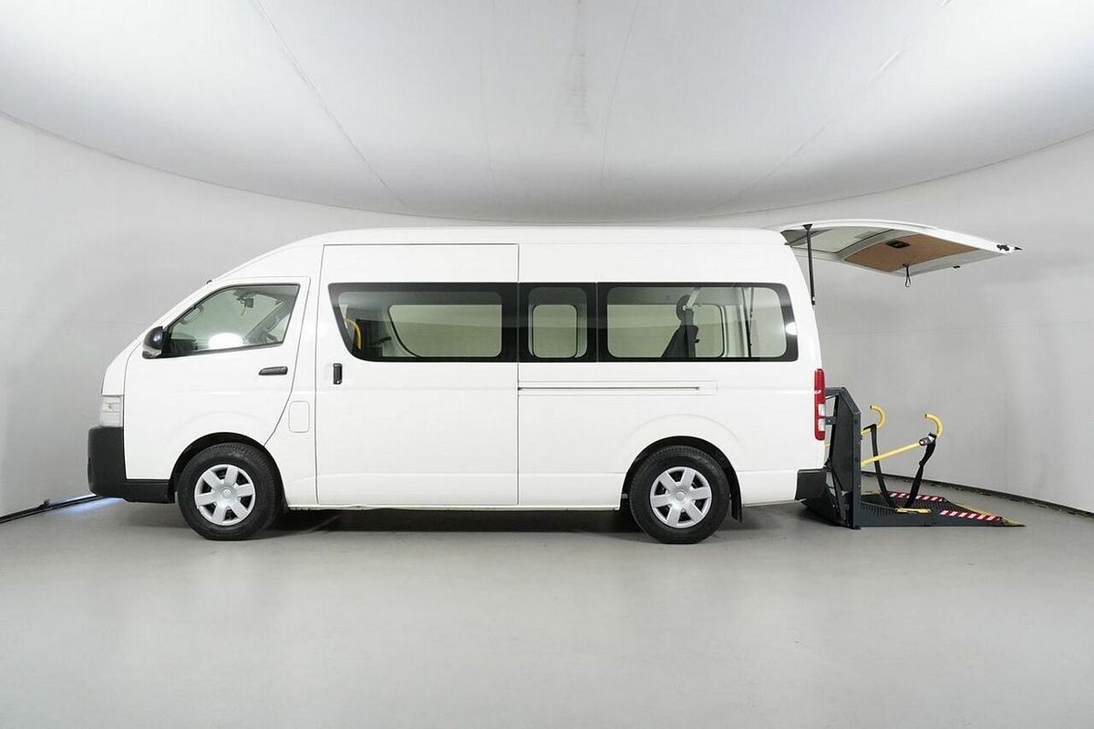 2016 Toyota HiAce Commuter KDH223R MY16