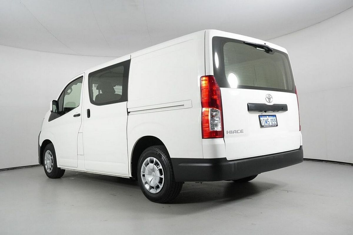 2022 Toyota HiAce LWB GDH300R