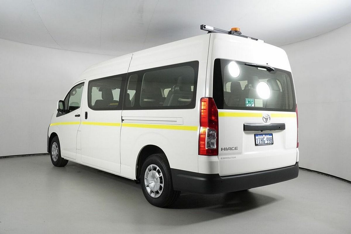 2024 Toyota HiAce Slwb Commuter (12 Seats) GDH322R