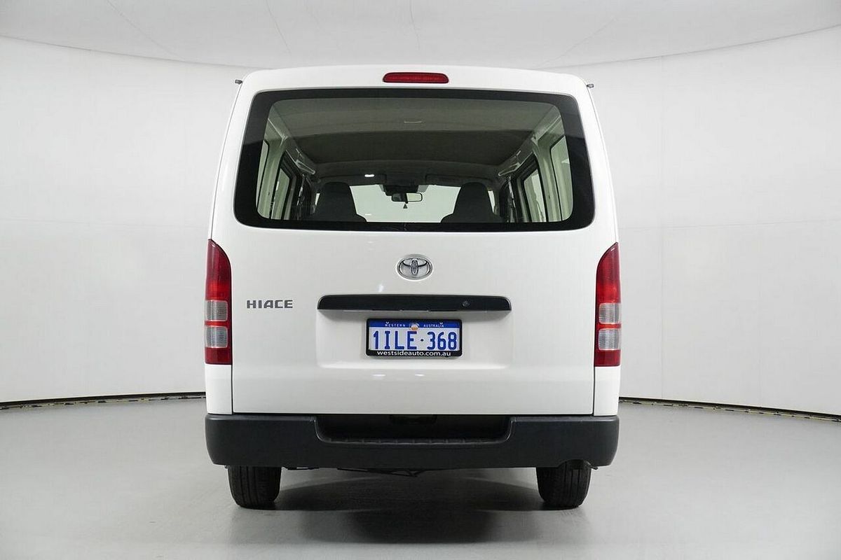 2018 Toyota HiAce DX