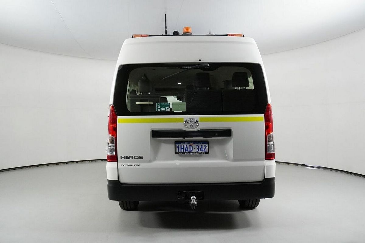 2020 Toyota HiAce Commuter (12 Seats) GDH322R