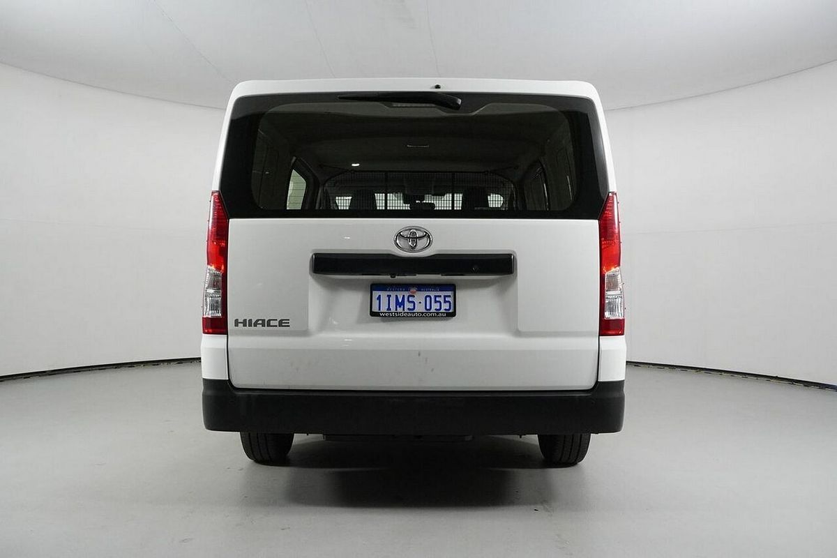 2022 Toyota HiAce LWB GDH300R