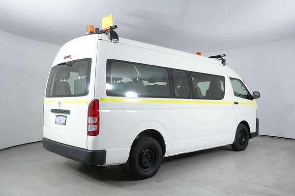 2018 Toyota HiAce Commuter KDH223R MY16