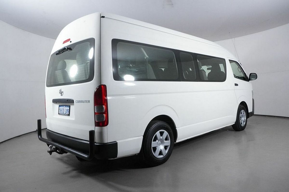 2018 Toyota HiAce Commuter KDH223R MY16