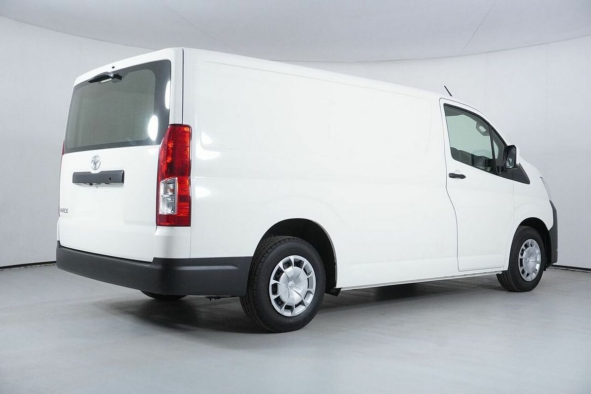 2024 Toyota HiAce LWB GDH300R
