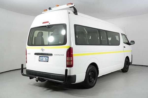 2018 Toyota HiAce Commuter KDH223R MY16