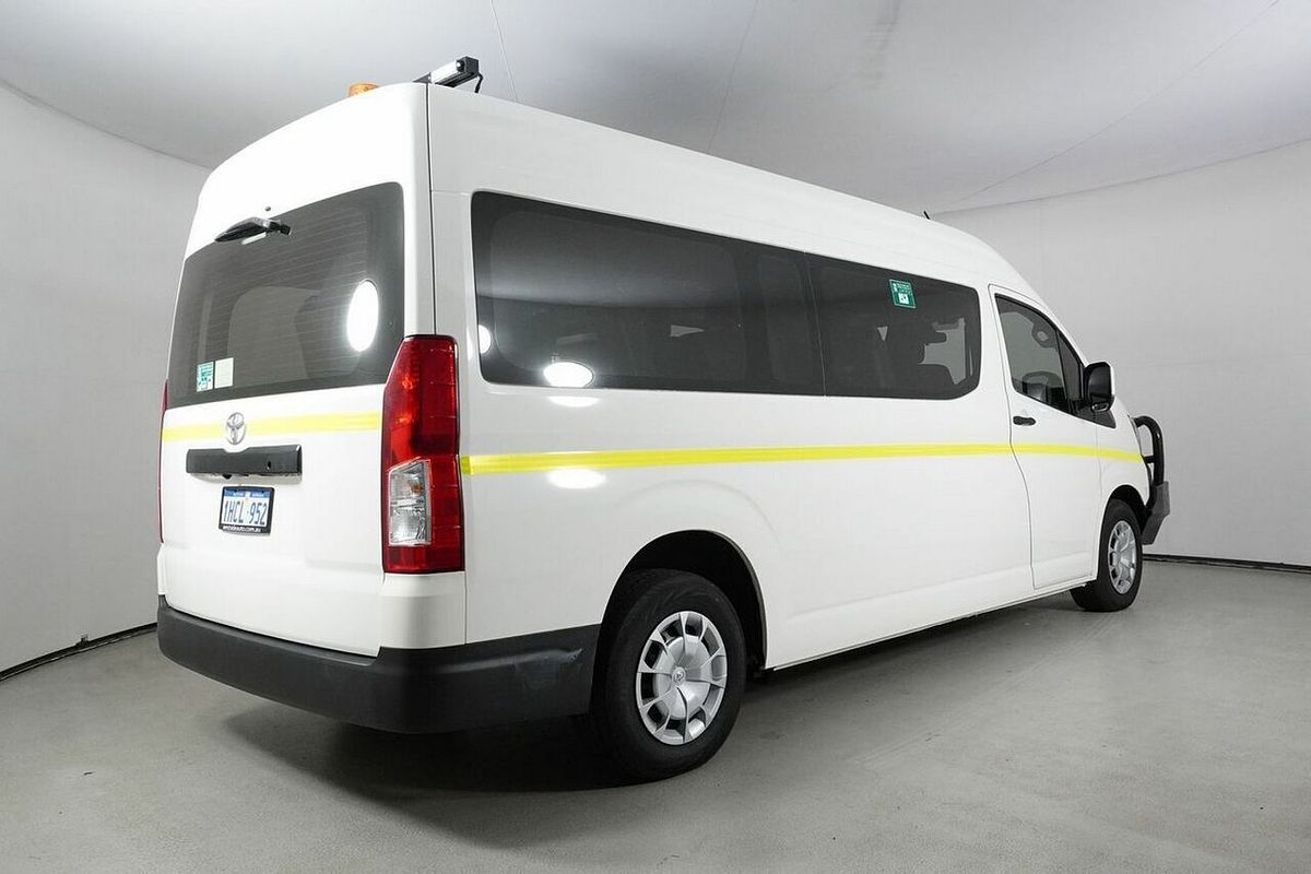 2020 Toyota HiAce Commuter (12 Seats) GDH322R