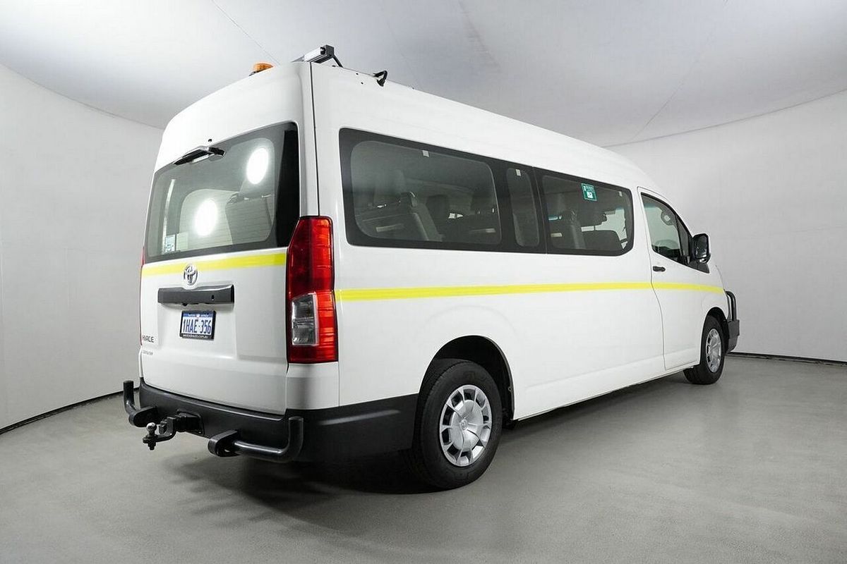2020 Toyota HiAce Commuter (12 Seats) GDH322R