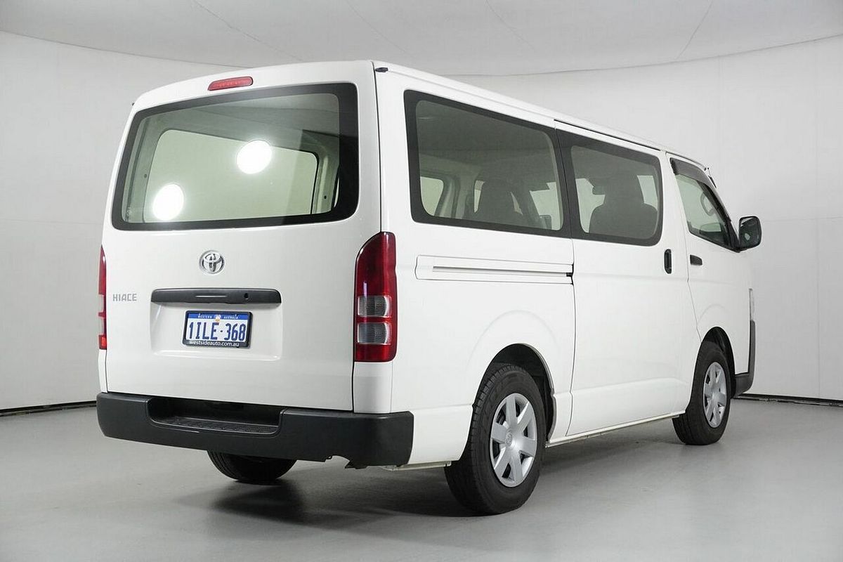 2018 Toyota HiAce DX
