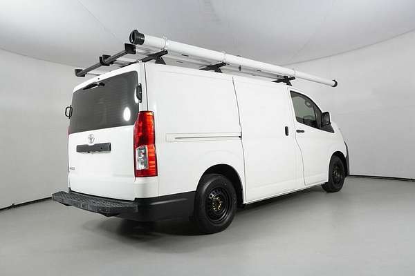 2021 Toyota HiAce LWB GDH300R