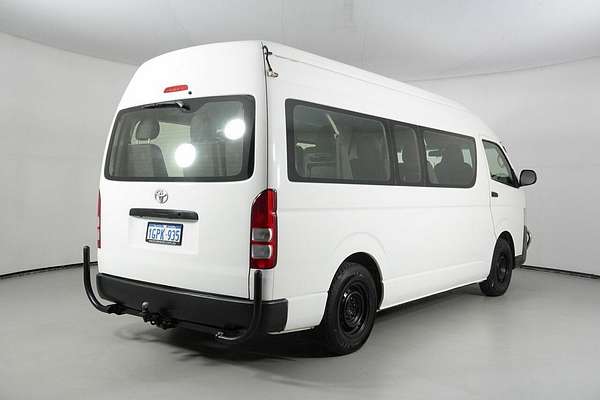 2018 Toyota HiAce Commuter KDH223R MY16