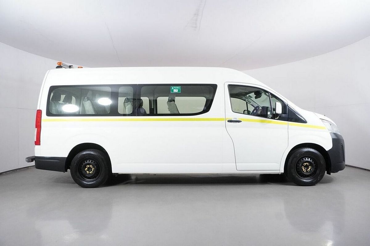2019 Toyota HiAce Commuter (12 Seats) GDH322R