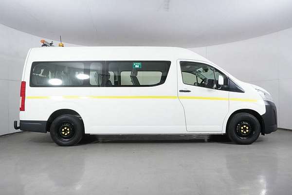 2020 Toyota HiAce Commuter (12 Seats) GDH322R
