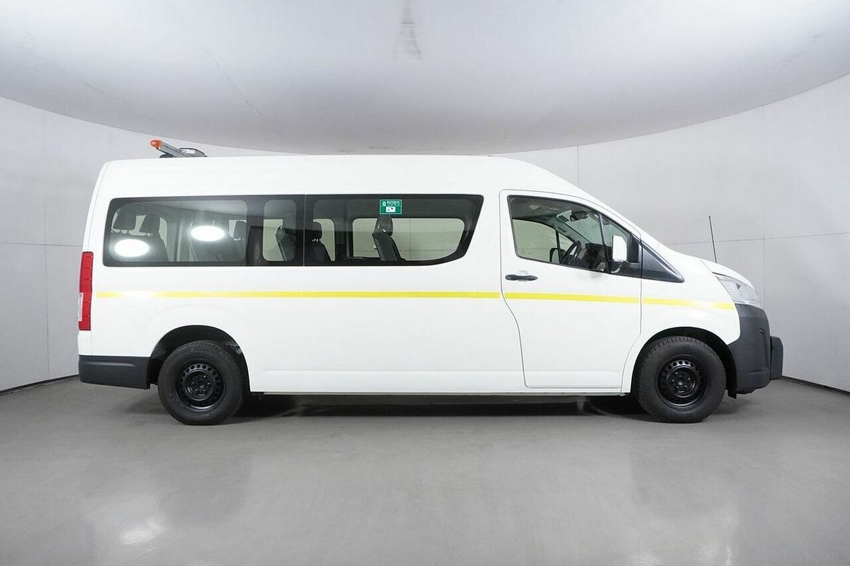 2020 Toyota HiAce Commuter (12 Seats) GDH322R
