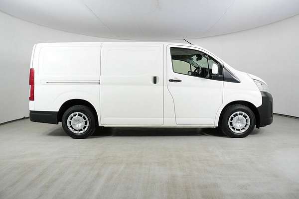 2020 Toyota HiAce LWB GDH300R