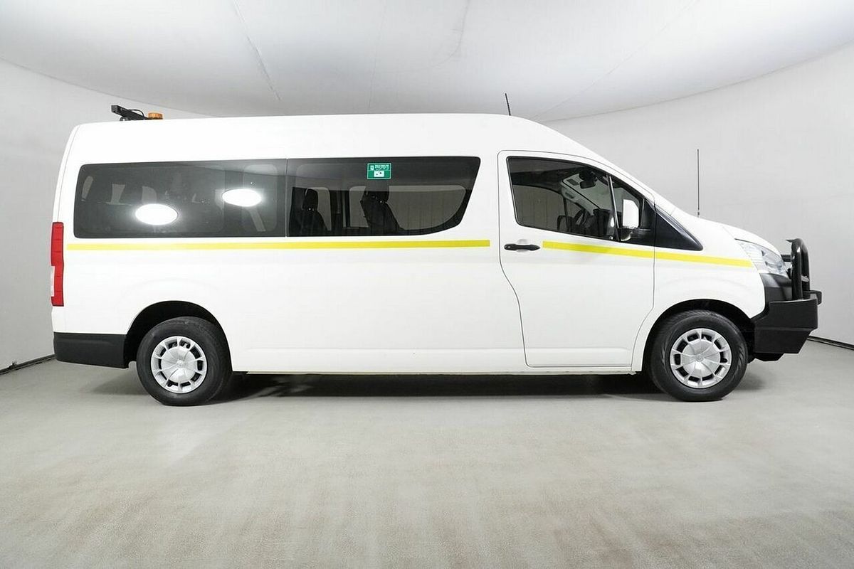 2020 Toyota HiAce Commuter (12 Seats) GDH322R