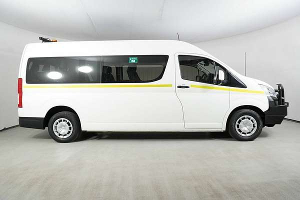 2020 Toyota HiAce Commuter (12 Seats) GDH322R