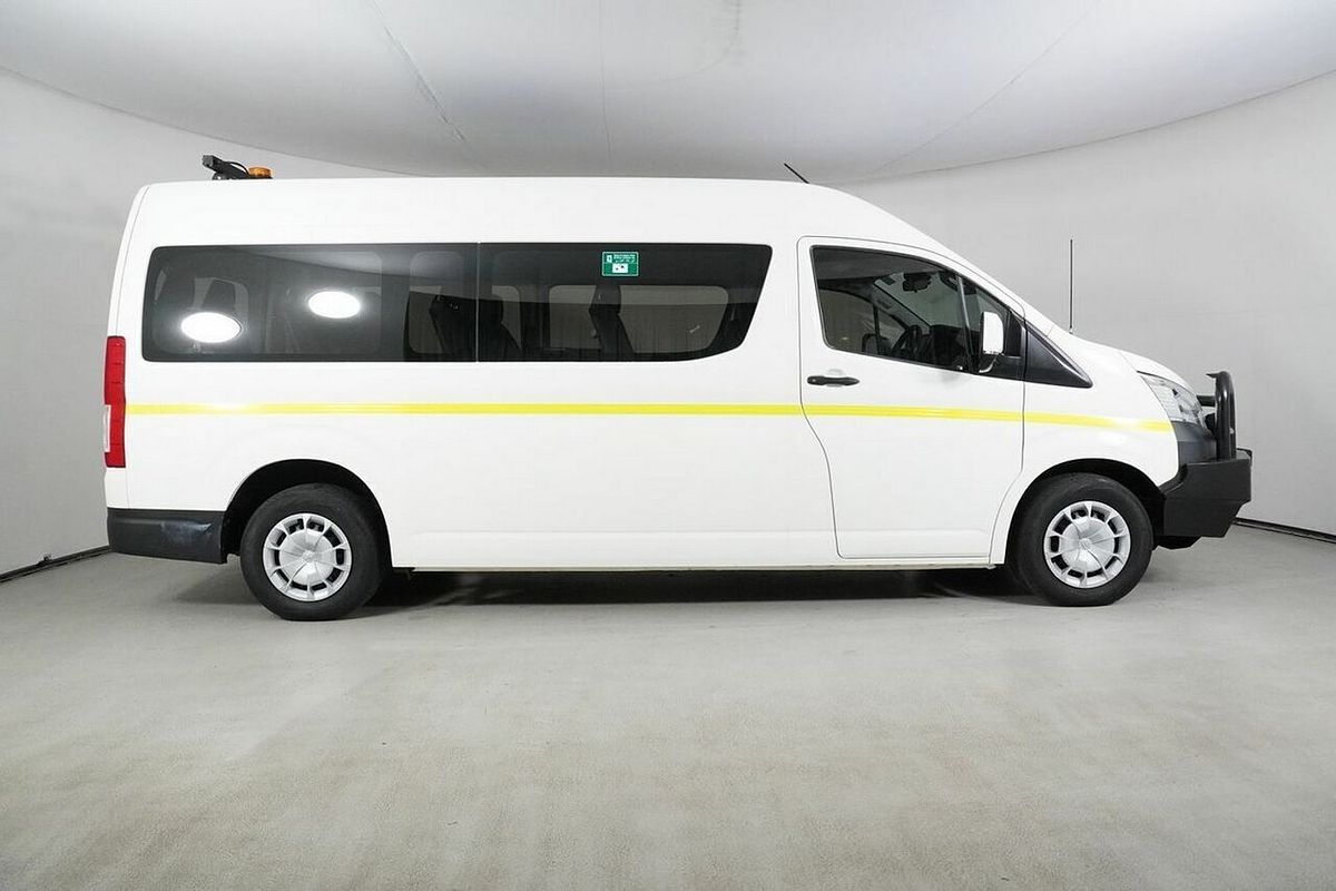 2020 Toyota HiAce Commuter (12 Seats) GDH322R