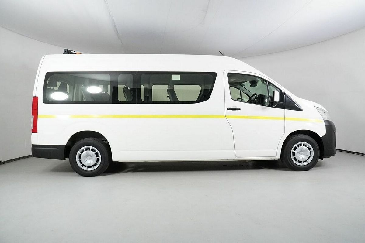 2020 Toyota HiAce Commuter (12 Seats) GDH322R