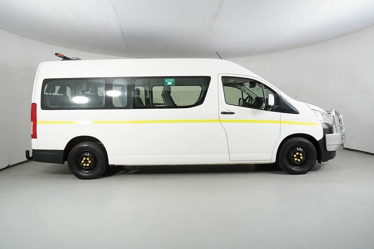 2021 Toyota HiAce Slwb Commuter (12 Seats) GDH322R
