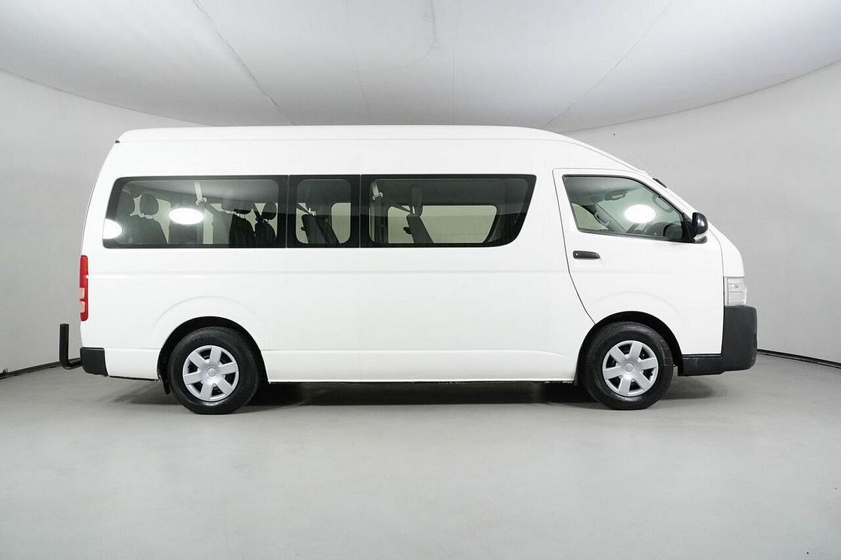 2017 Toyota HiAce Commuter KDH223R MY16