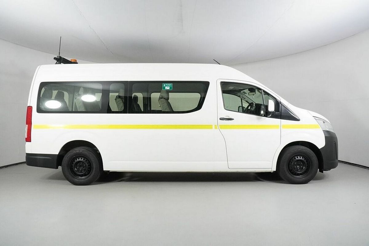 2020 Toyota HiAce Commuter (12 Seats) GDH322R