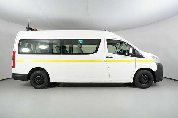 2020 Toyota HiAce Commuter (12 Seats) GDH322R
