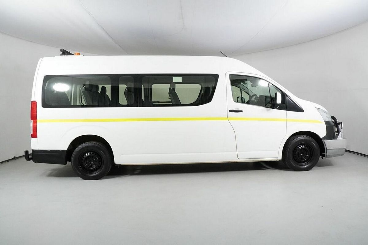 2020 Toyota HiAce Commuter (12 Seats) GDH322R