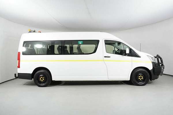 2021 Toyota HiAce Slwb Commuter (12 Seats) GDH322R
