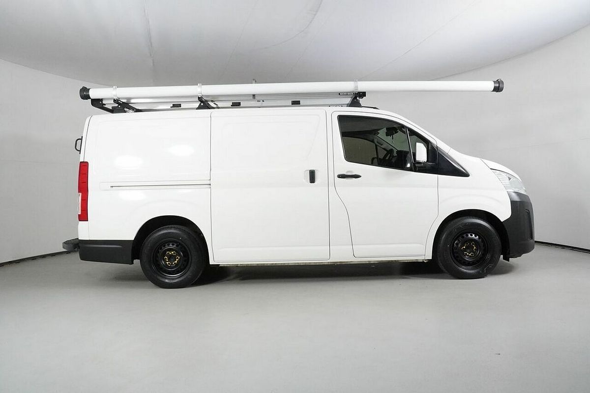 2021 Toyota HiAce LWB GDH300R