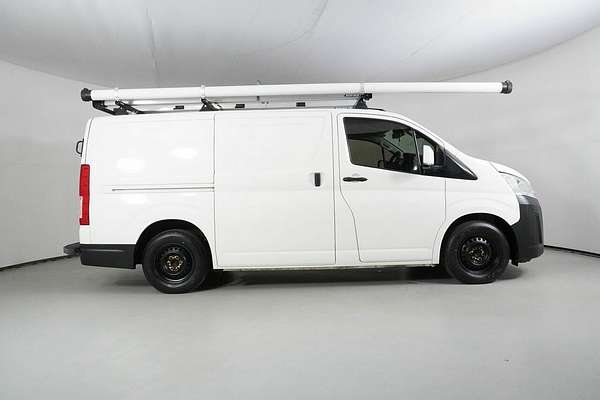 2021 Toyota HiAce LWB GDH300R