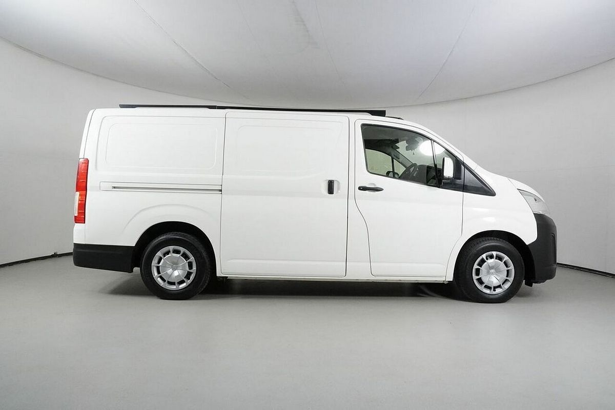 2020 Toyota HiAce LWB GDH300R