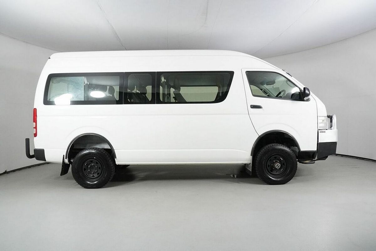 2018 Toyota HiAce Commuter KDH223R MY16