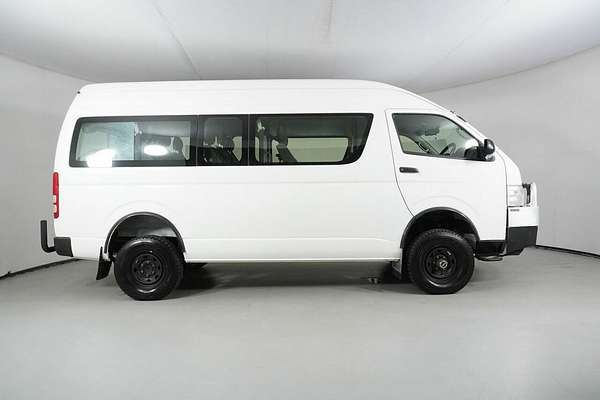 2018 Toyota HiAce Commuter KDH223R MY16