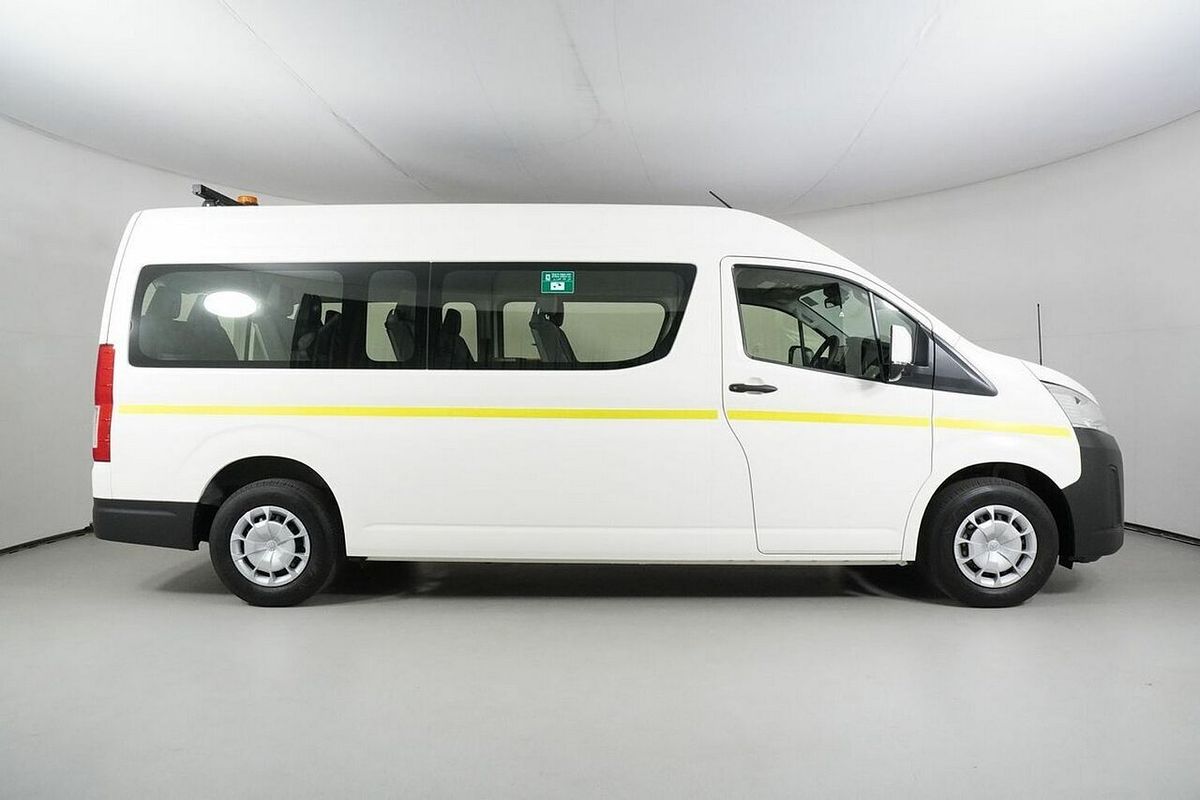 2024 Toyota HiAce Slwb Commuter (12 Seats) GDH322R