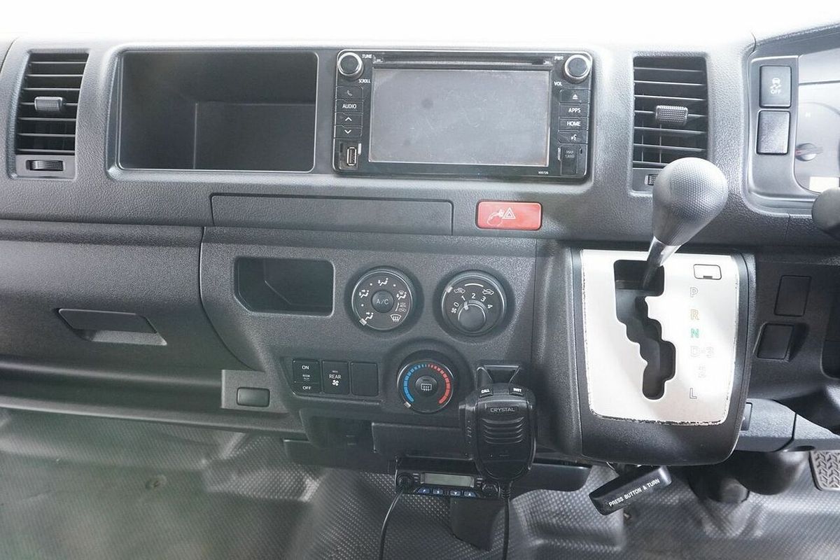 2018 Toyota HiAce Commuter (12 Seats) KDH223R MY16