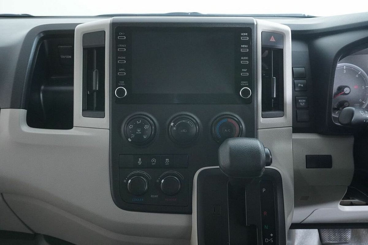2020 Toyota HiAce Commuter (12 Seats) GDH322R