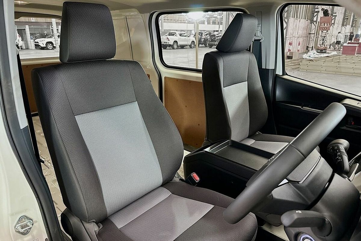 2024 Toyota HiAce LWB (4 Door Option) GDH300R