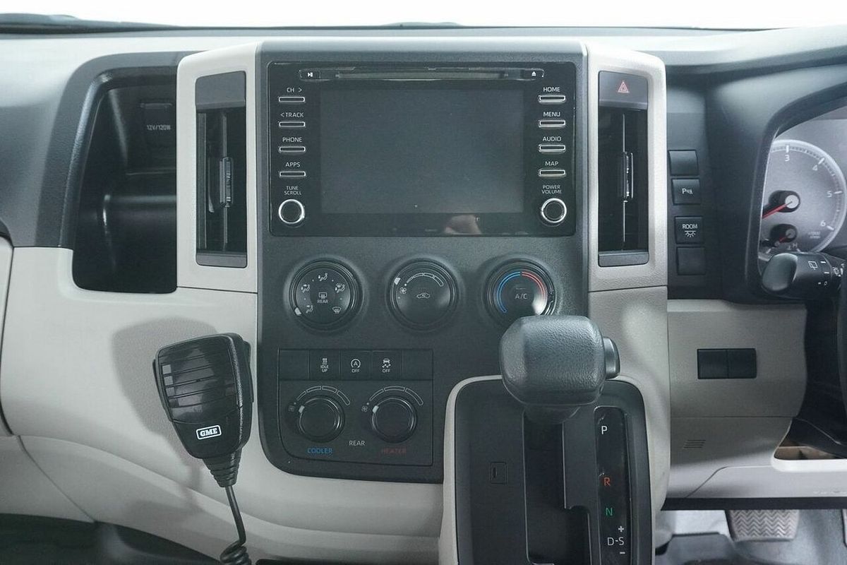 2019 Toyota HiAce Commuter (12 Seats) GDH322R