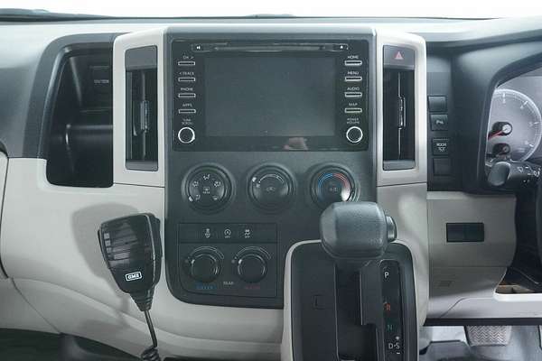 2019 Toyota HiAce Commuter (12 Seats) GDH322R