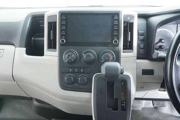 2020 Toyota HiAce Commuter (12 Seats) GDH322R