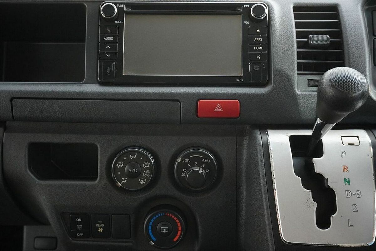 2018 Toyota HiAce Commuter KDH223R MY16