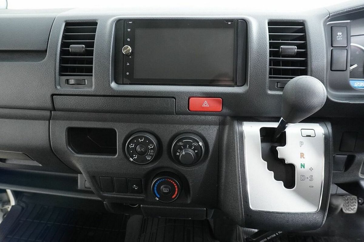 2020 Toyota HiAce DX DX