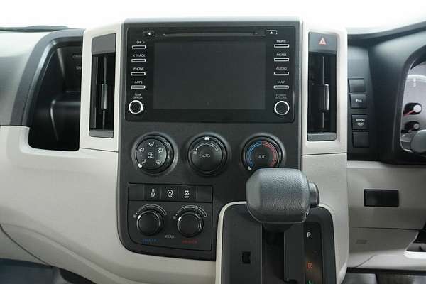 2020 Toyota HiAce Commuter (12 Seats) GDH322R