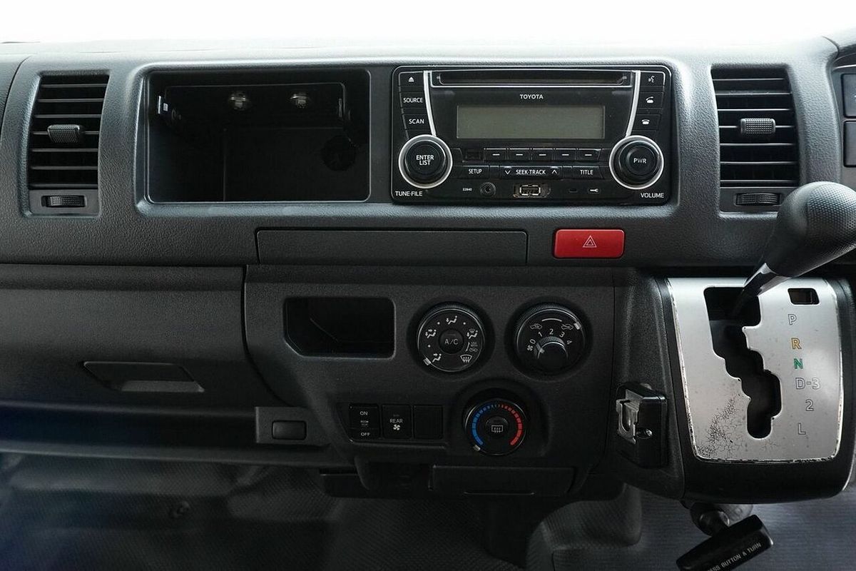2017 Toyota HiAce Commuter KDH223R MY16