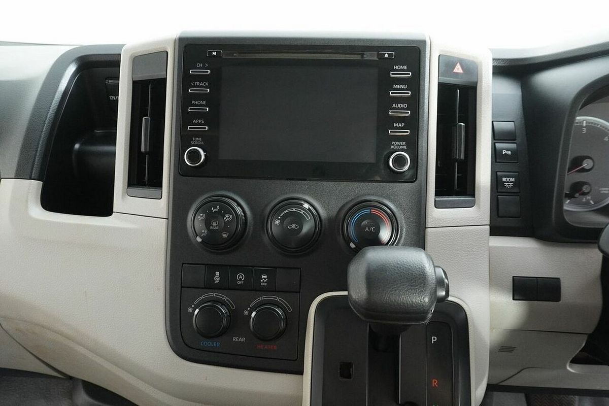 2020 Toyota HiAce Commuter (12 Seats) GDH322R