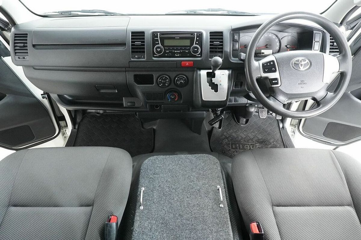 2015 Toyota HiAce LWB TRH201R MY15